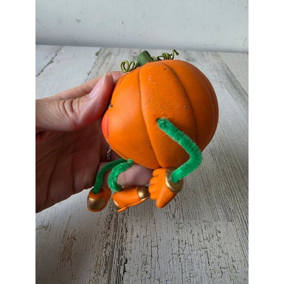 Vintage ceramic anthropomorphic pumpkin jack-o'-lantern shelf-center figurine st - Picture 2 of 8